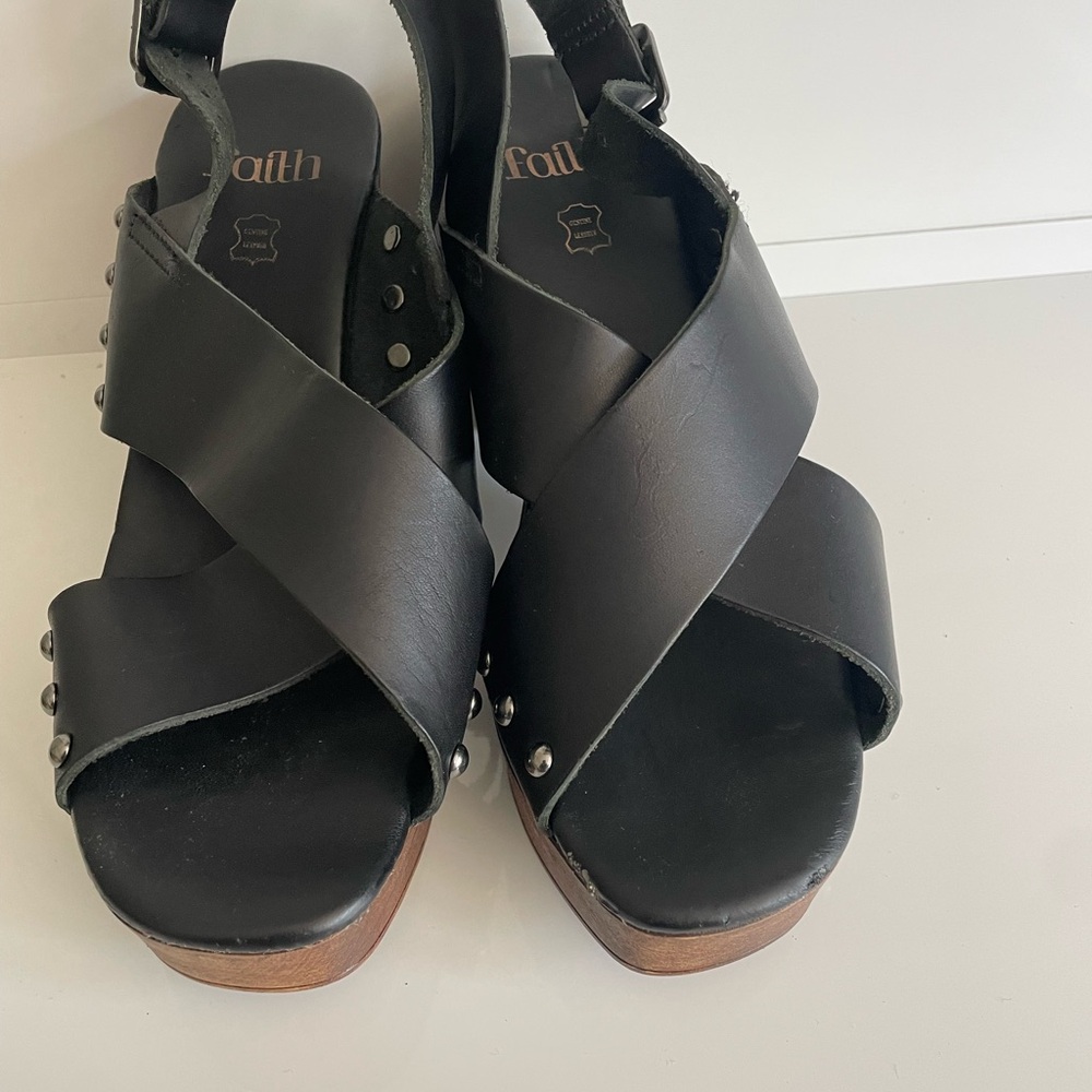 Black and Brown Leather Mules with Wide Strap Design